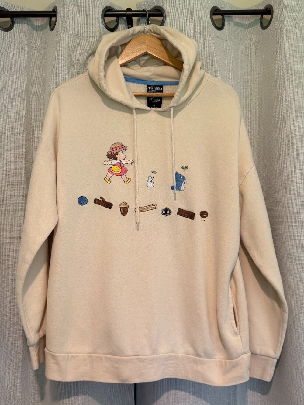 Studio Ghibli My Neighbor Totoro Embroidered Hoodie XL Cream Unisex Sweatshirt